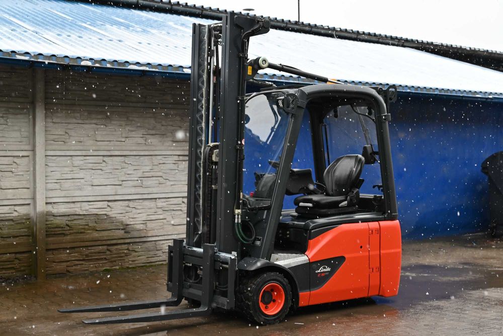 Wózek widłowy Linde E18 Triplex 547 cm 2016 rok Tylko 2200mth FHP 450