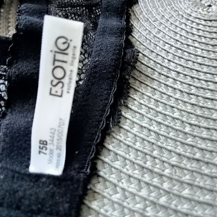 Biustonosz push up Esotiq 75B