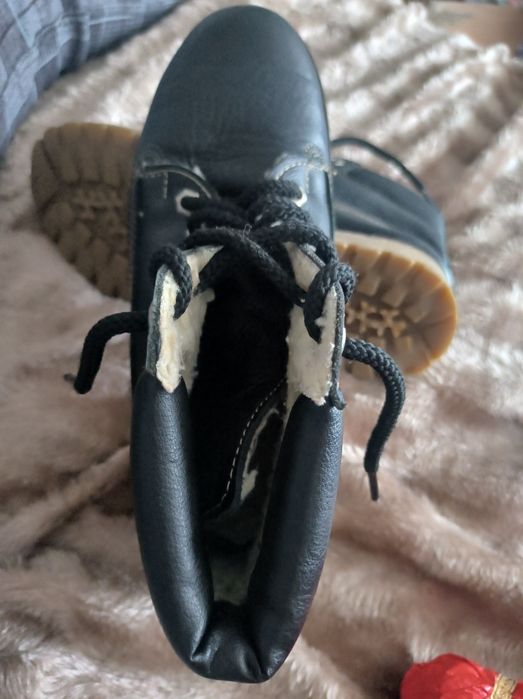 Продам сапожки зимові