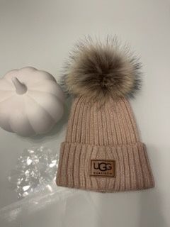 Czapka ugg pompon futerko