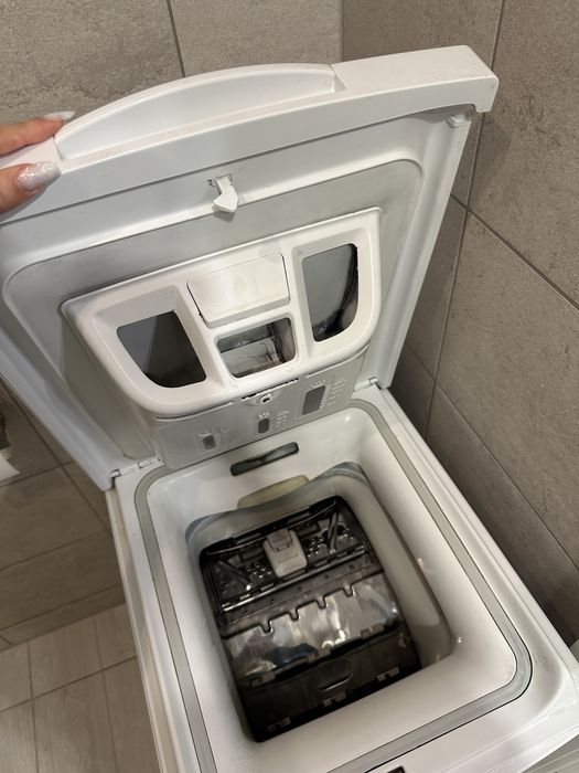 Pralka Indesit ladowana od góry