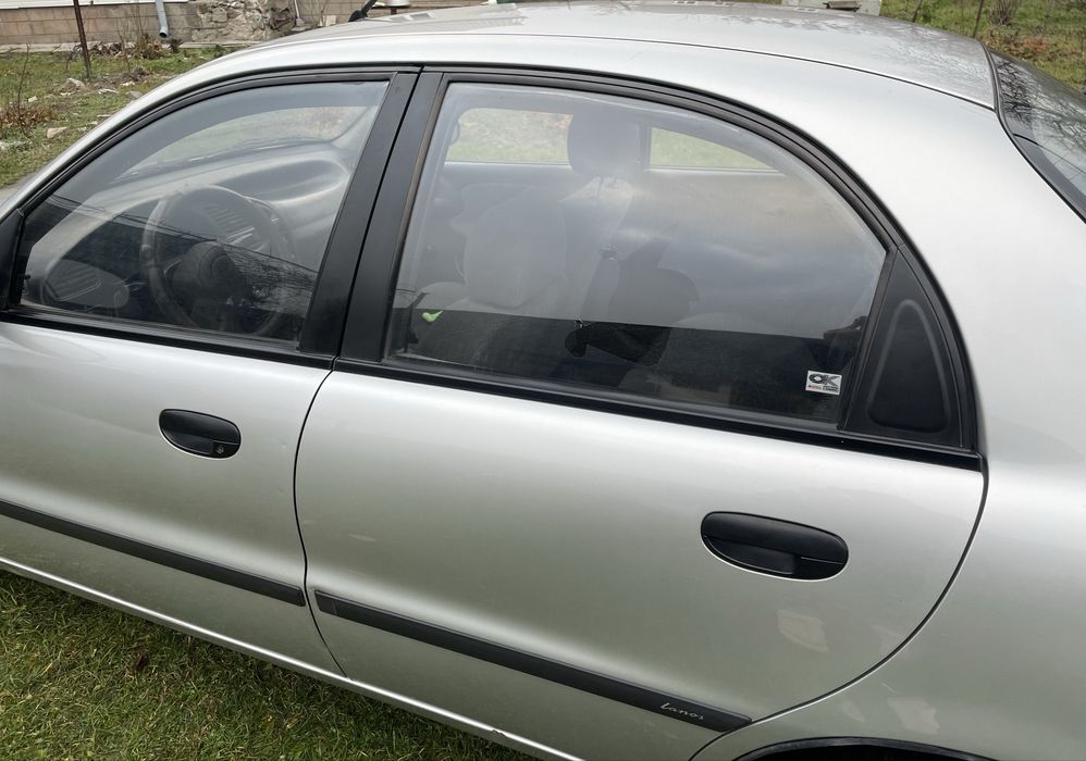 Машина Daewoo Sens