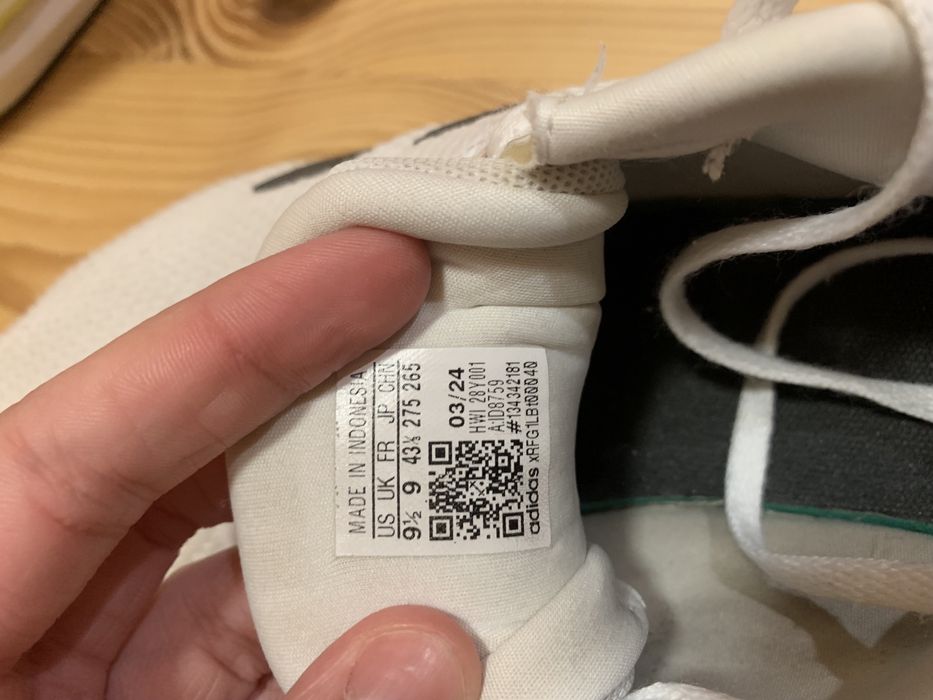 Кросівки чоловічі, розмір 42, білий колір