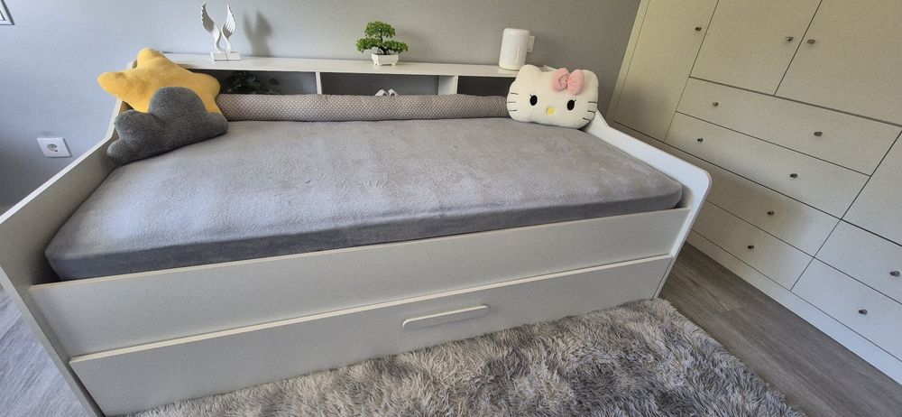Cama de solteiro com gavetão