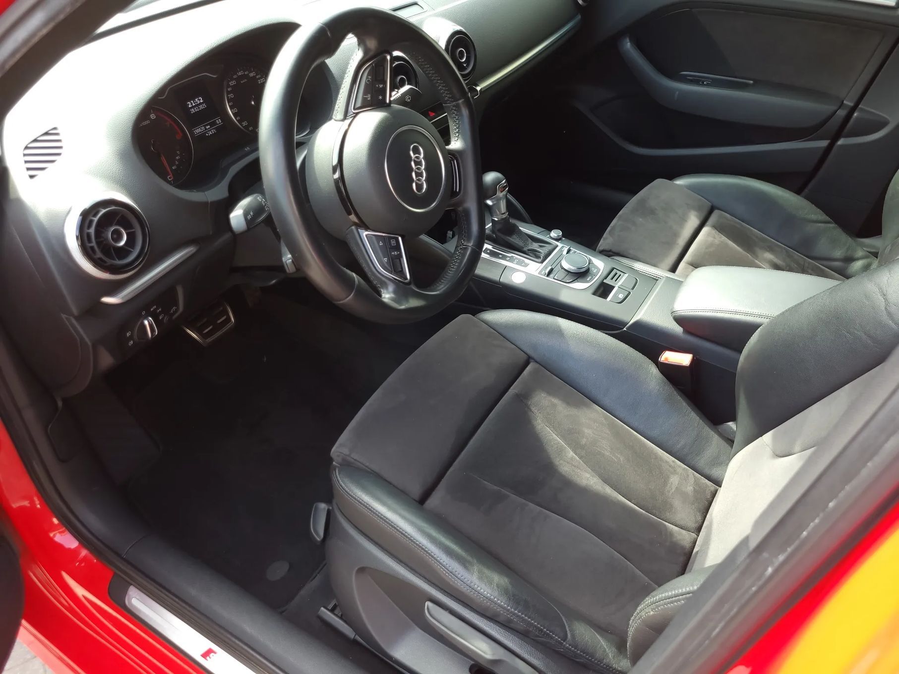 Audi A3 1,4 TFSi 2X S-Line Skóra/Alcantara Zarejestrowany