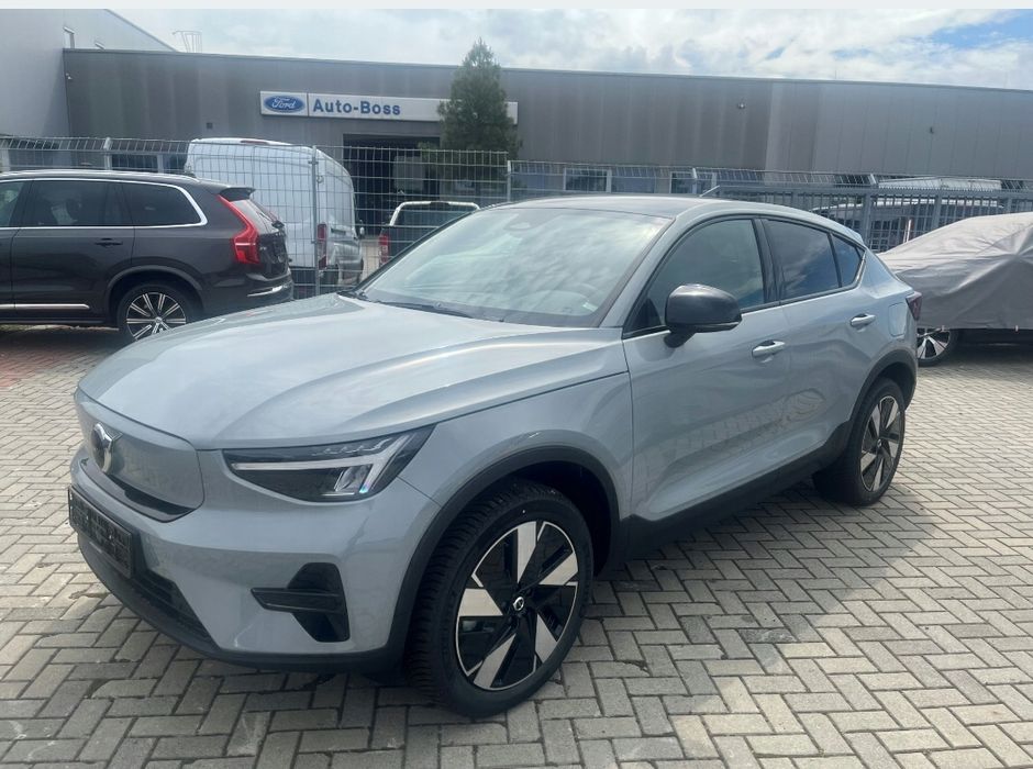 Двері передні задні праві Volvo xc-40 c40 хс40 recharge ev400 707 729