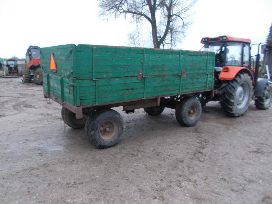 Przyczepa dwuosiowa wywrotka