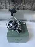 Продам катушку Daiwa exceler 23^ 2500