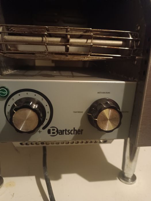 Конвеєрні тостери