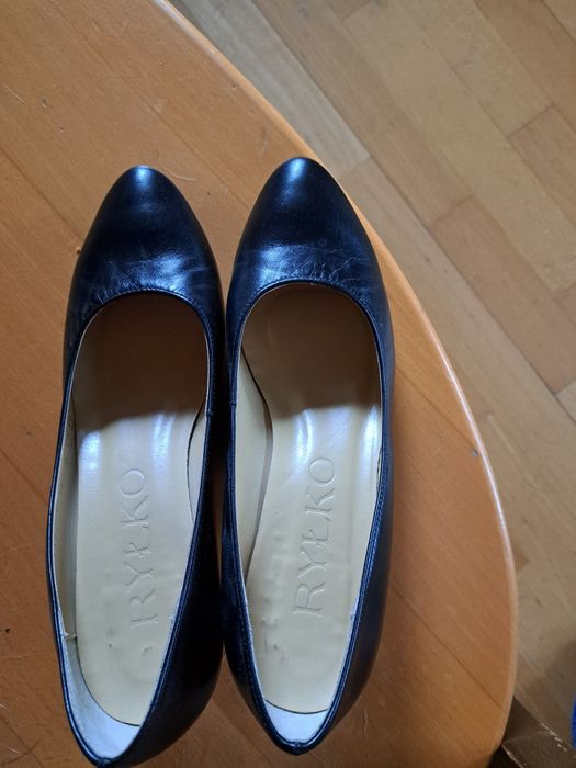 Buty Ryłko 37,5 nowe skórzane