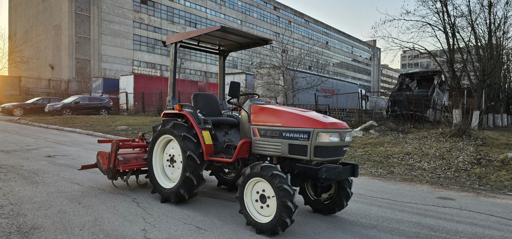 Японський Мінітрактор Трактор  Yanmar F 230