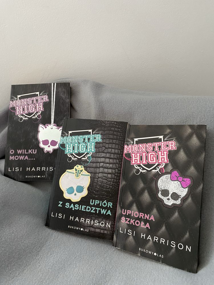 Komplet książek Monster High 1 2 3 Lisi Harrison książka