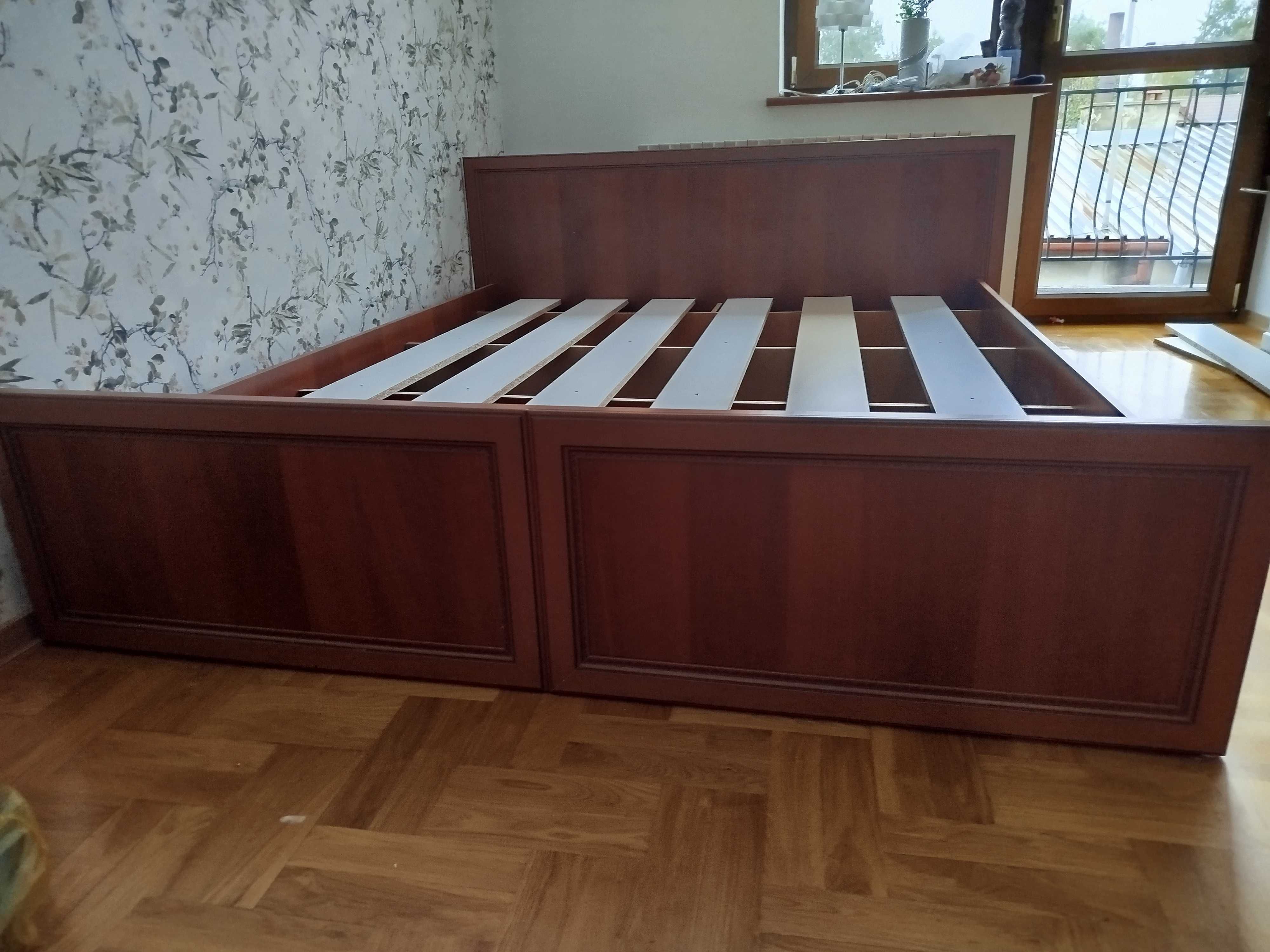 Zestaw mebli do sypialni szafa,komoda i łóżko