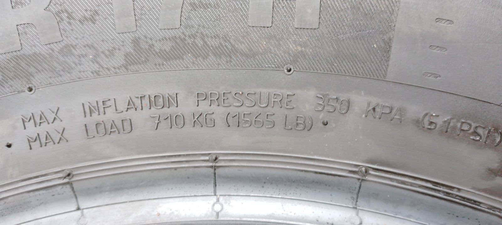 Літня гума 215/60 R17 H