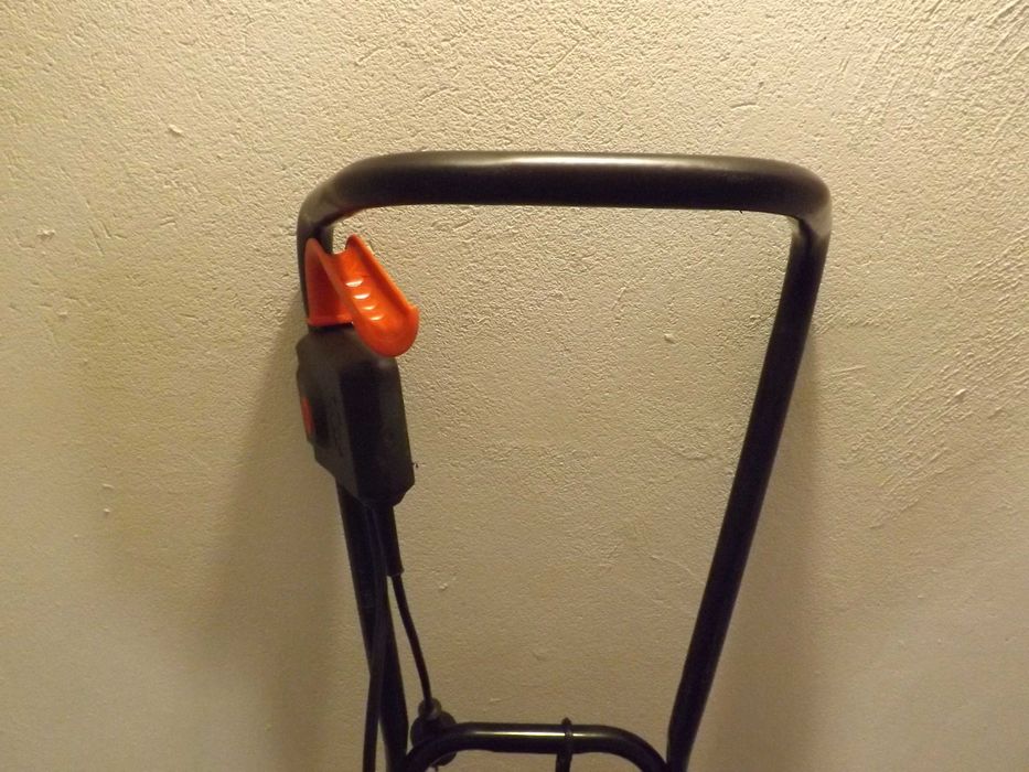 Glebogryzarka elektryczna Einhell GC-RT 1440 M