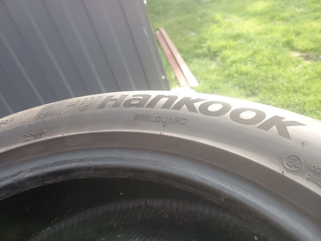 Sprzedam opony 235/50r19