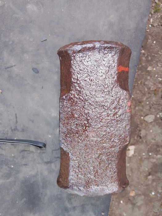 Продам большую кувалду.