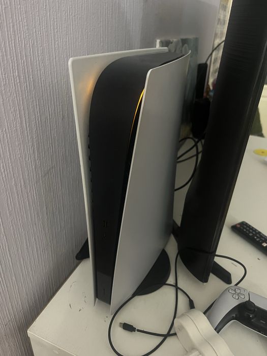 Продам свій PS 5