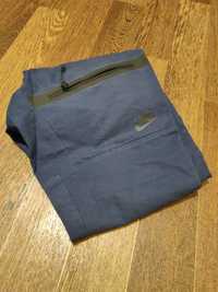 Продам nike tech fleece cargo