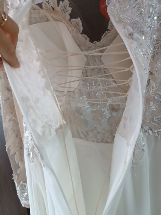 Suknia ślubna rozmiar 40-44