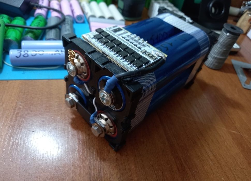 Акумулятори 18650 літій-іоні