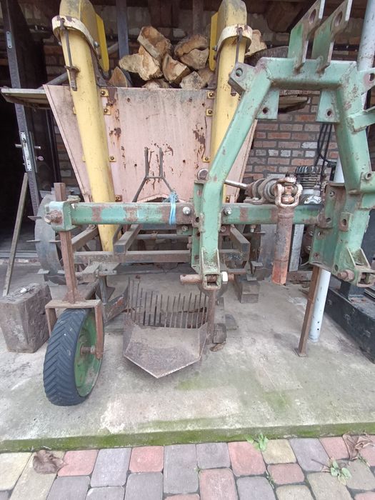 Сажалка заводська