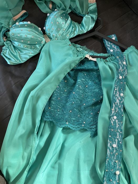 Fato de dança do ventre completo