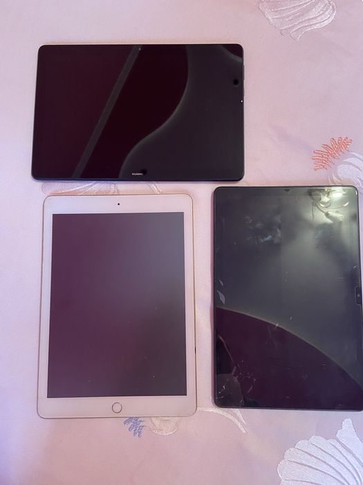 Планшети на запчастини