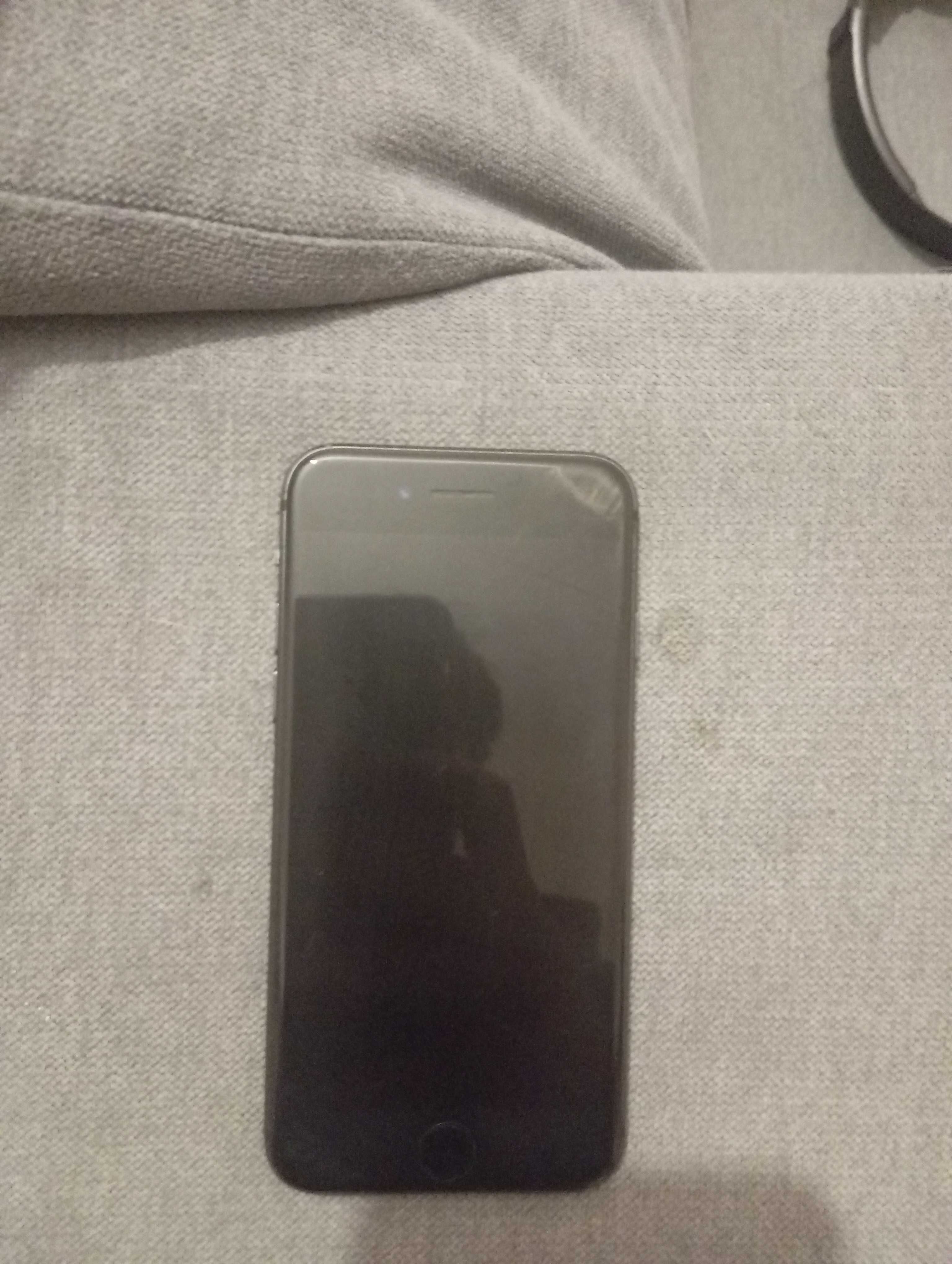 iPhone 8 64gb preto