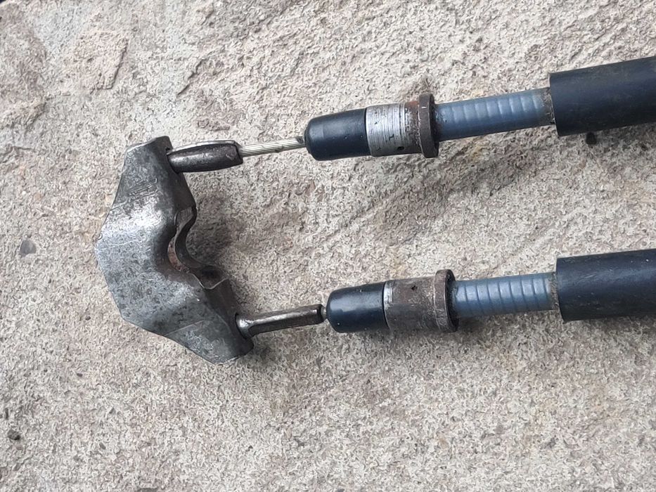 Трос ручника Zafira A Astra G 13153655