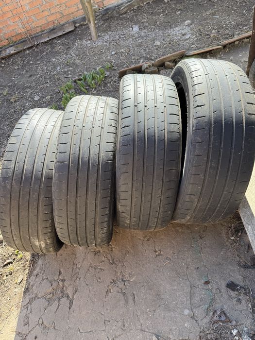 Продам Шины 225/55 R19