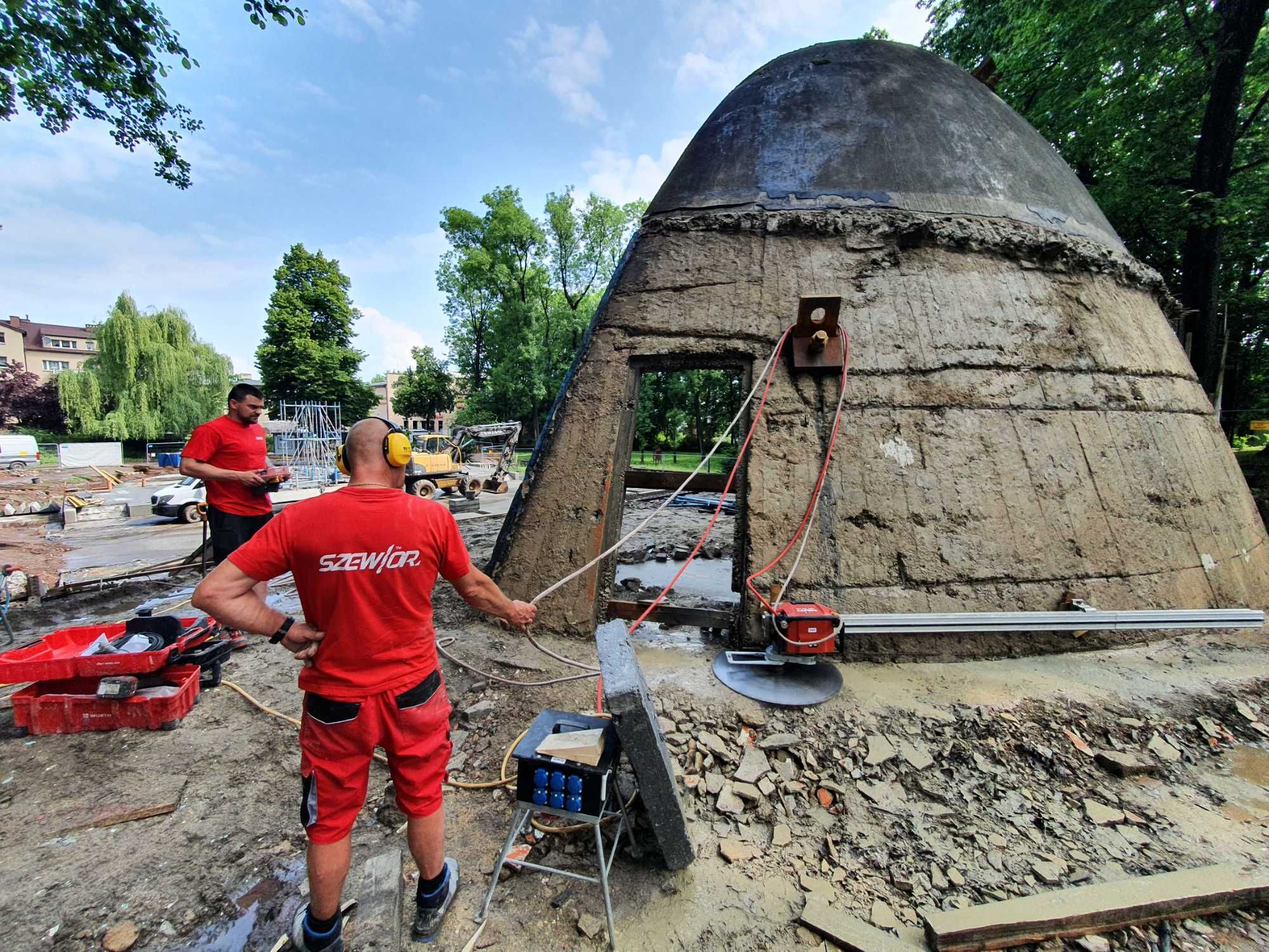 Wiercenie otworów w betonie cięcie kucie betonu ścian wiercenie