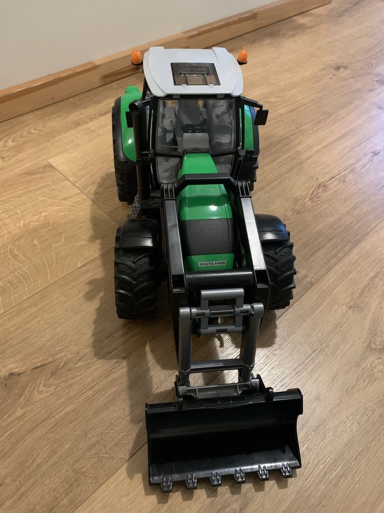 Traktor Bruder zabawka