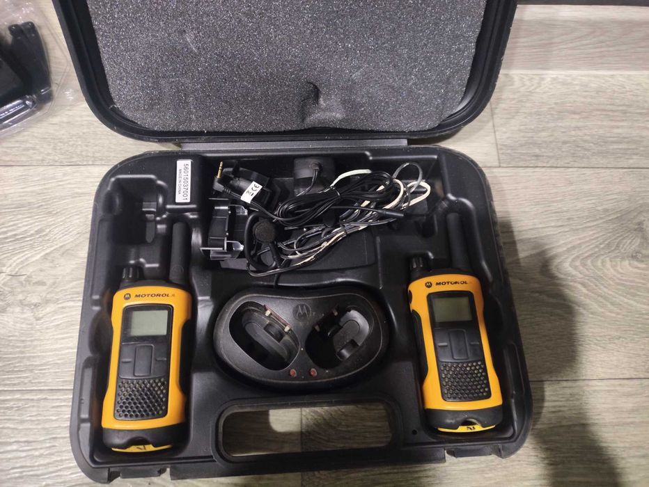 Комплект рацій моторола