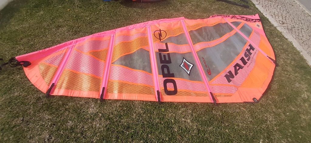 Vela de windsurf Naish