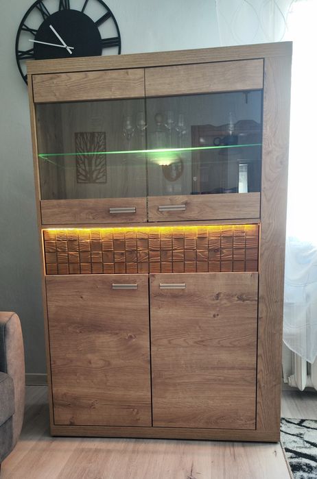 Witryna Natural N-5 z oświetleniem LED, kolor Ribbeck