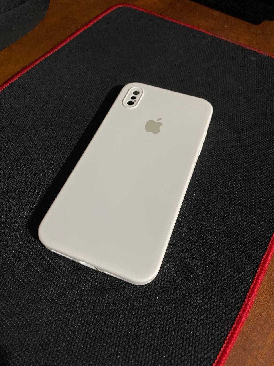 Чохол на iPhone Xs Max