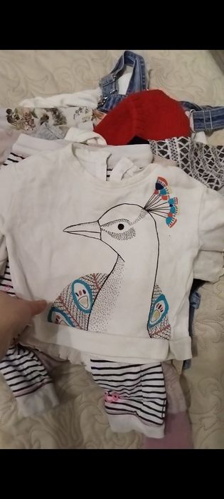 Віддам пакет речей на дівчинку, і пакет одягу на хлопчика