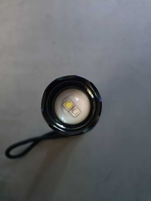 Latarka MOWETOO ultrafiolet UV metalowa oprawa 4 tryby lampa taktyczna