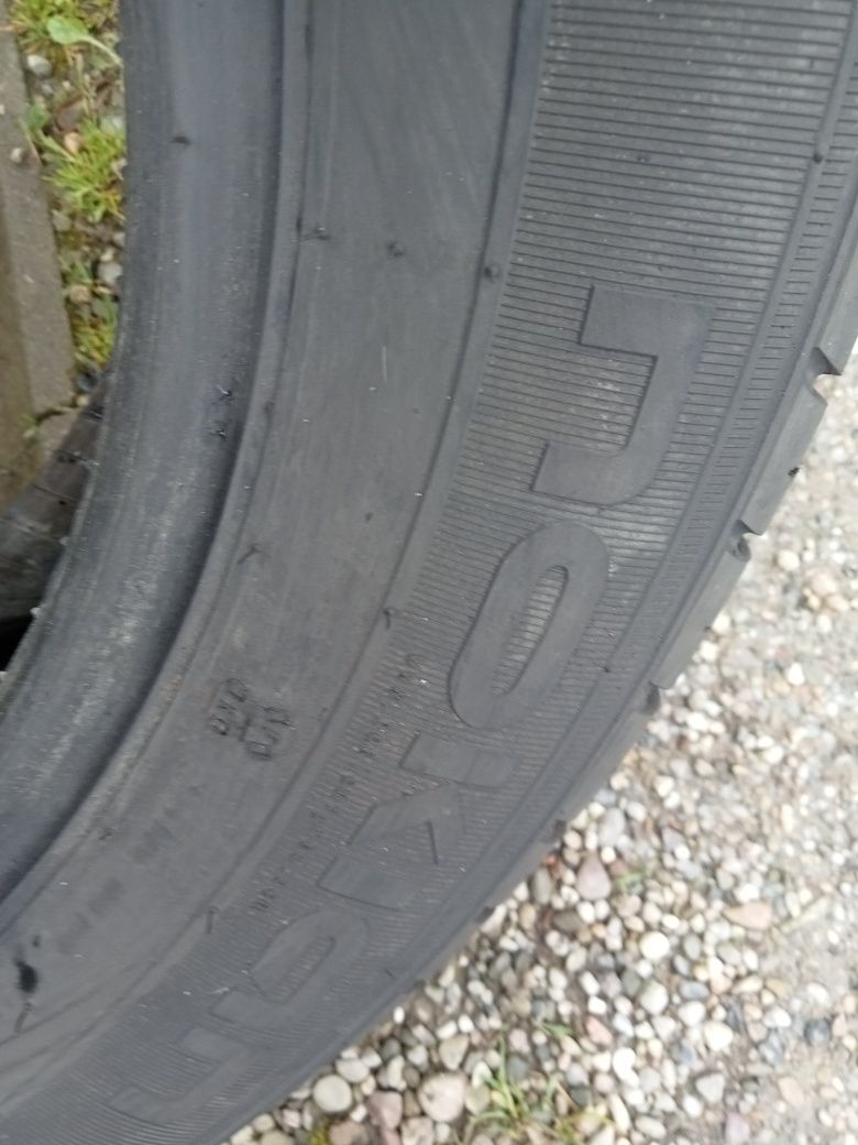 2x Opony Używane Letnie 215/60R17C Nokian