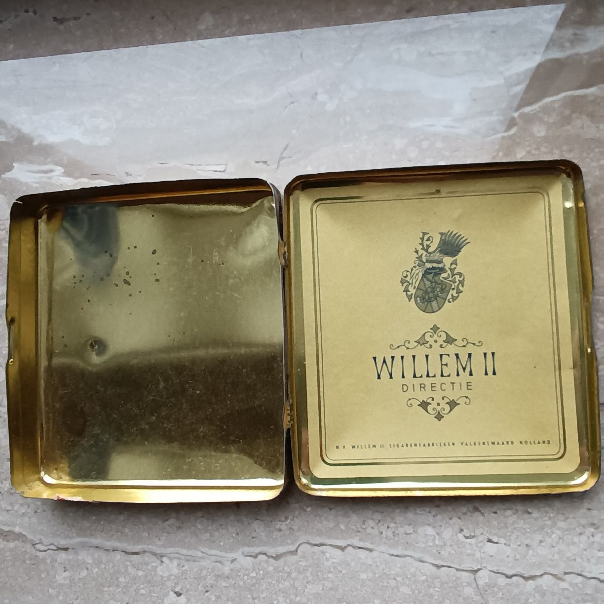 Puszka pudełko na cygara Willem II DirectX Sigaren