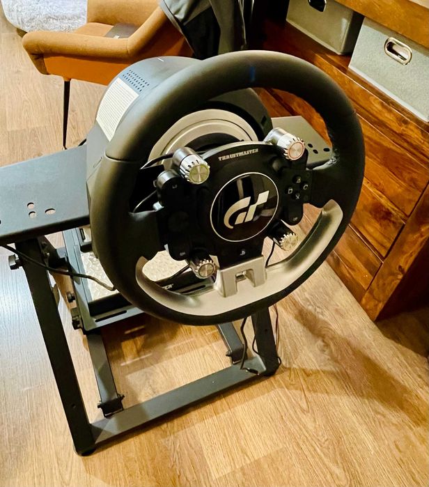 Kierownica, baza Thrustmaster TG-T II, pedały Gwarancja