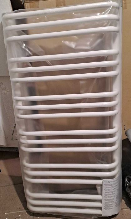 Grzejnik łazienkowy drabinka ENIX ASTER AT 550x1040 mm