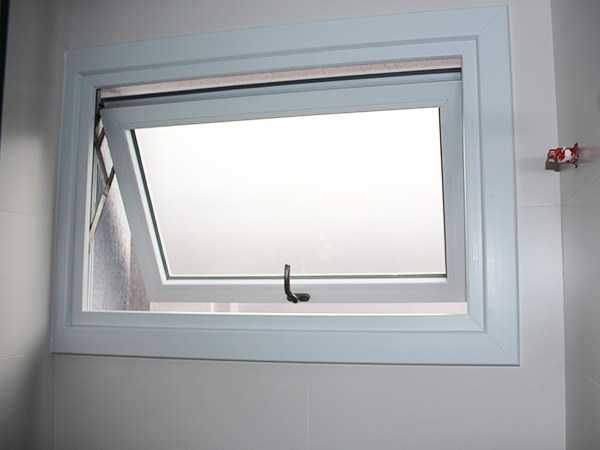 Portas e janelas em PVC A+