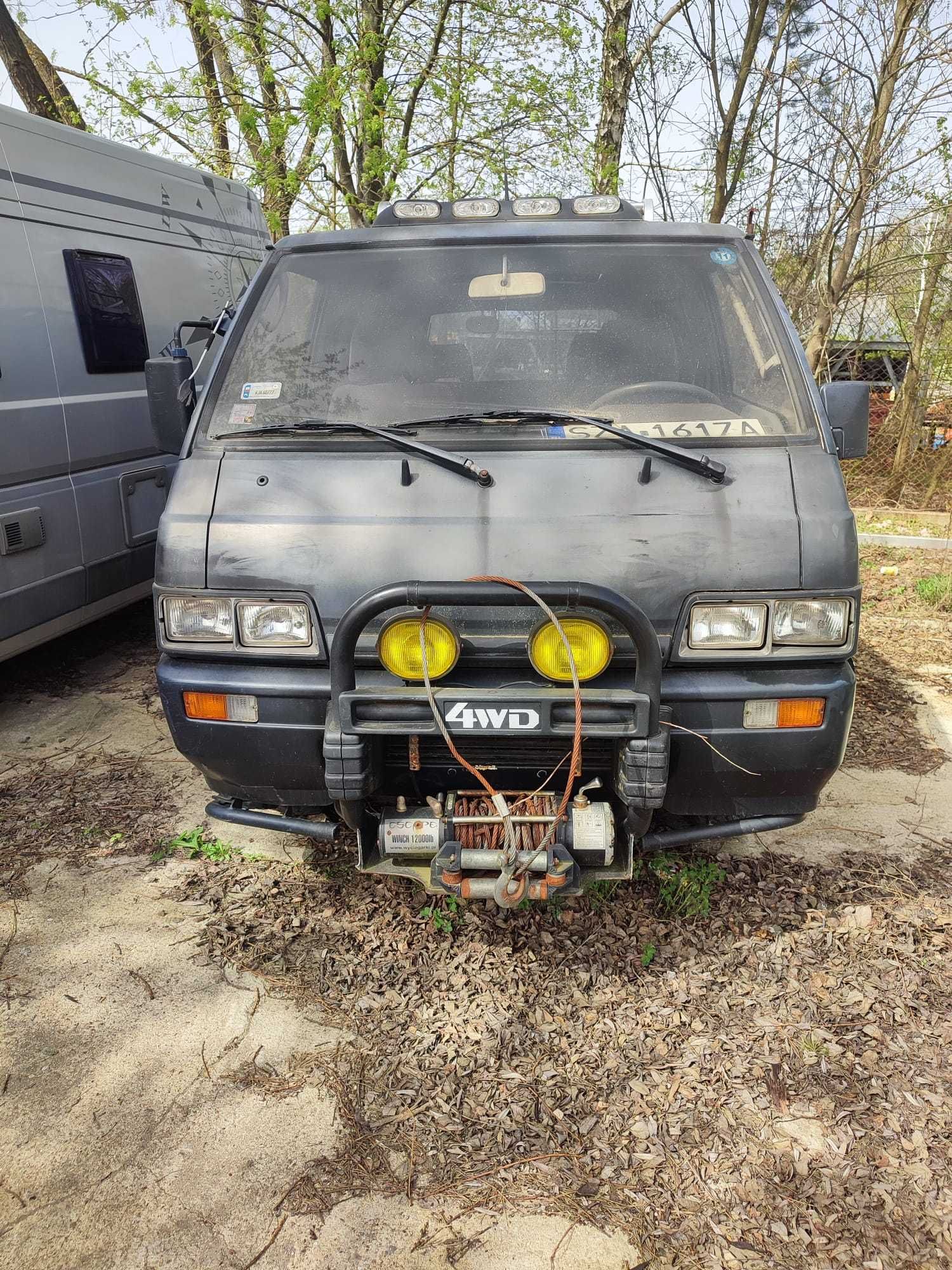 Mitsubishi delica l300 4x4