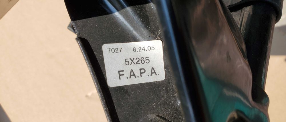 Belki dachowe Renault Megane I 5D