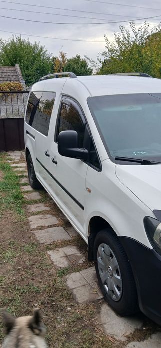Продам Фольцваген кадди maxy 6+1 мест
