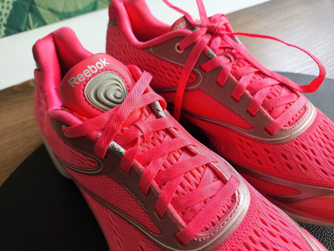 Buty Modelujące Sylwetkę Reebok Easytone Różowe r. 38 24.5 cm Sneakers