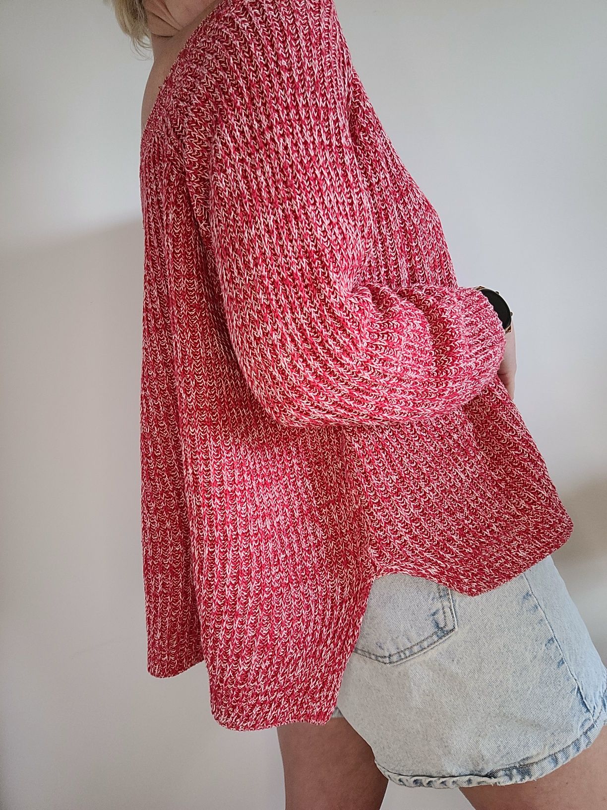Bawełniany sweter oversize odkryte ramiona boho Zara