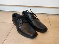 Buty chłopięce eleganckie czarne Vapiano 34